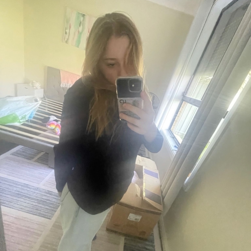 Meet your Posher, Serena